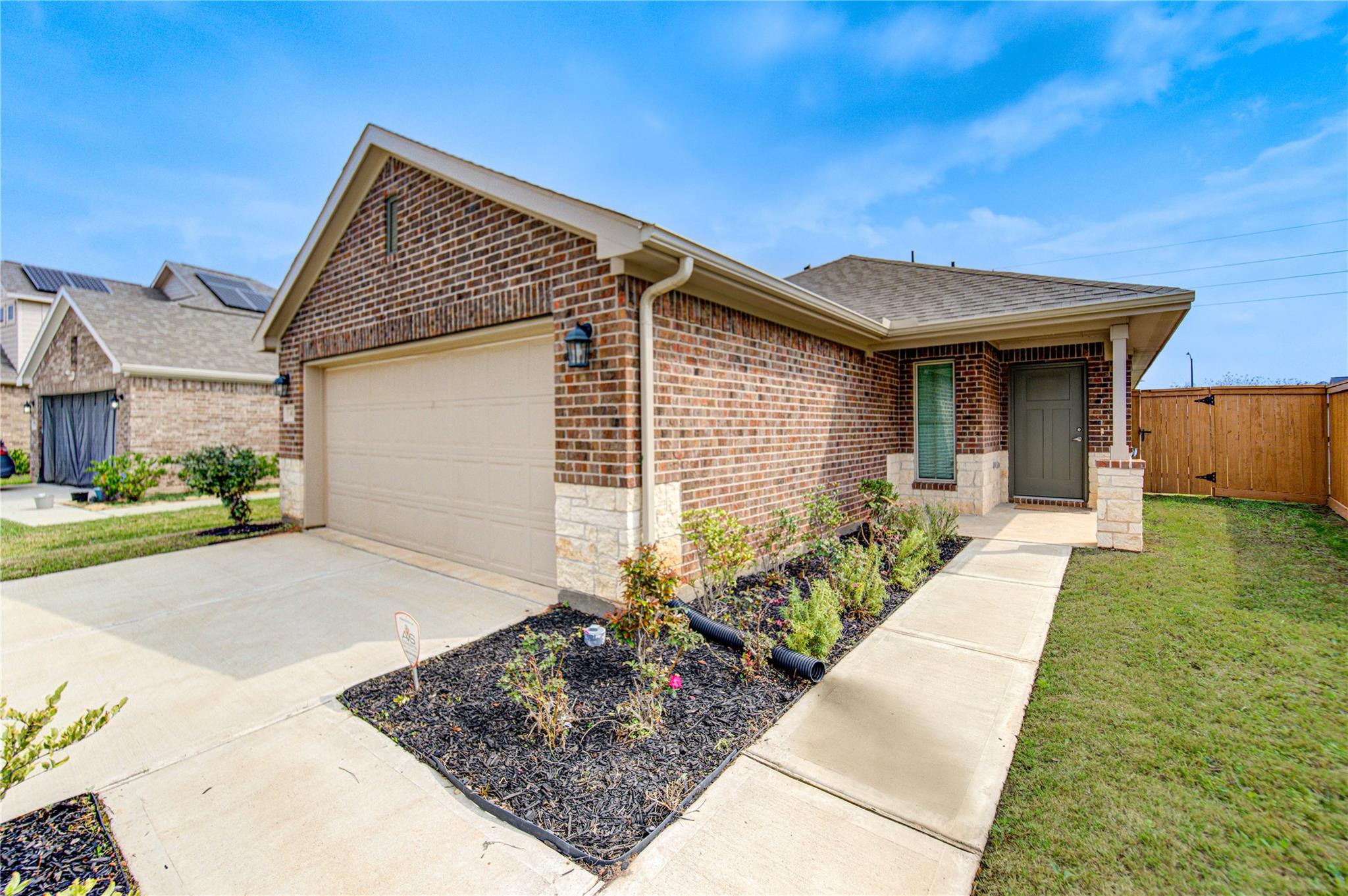 412 Sunray Lake Lane