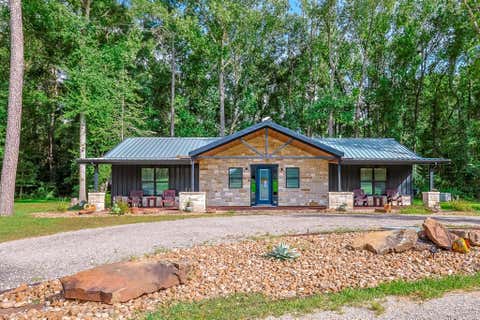 Photo of 6409 Medley Road, New Waverly, TX 77358 (MLS # 41521106)