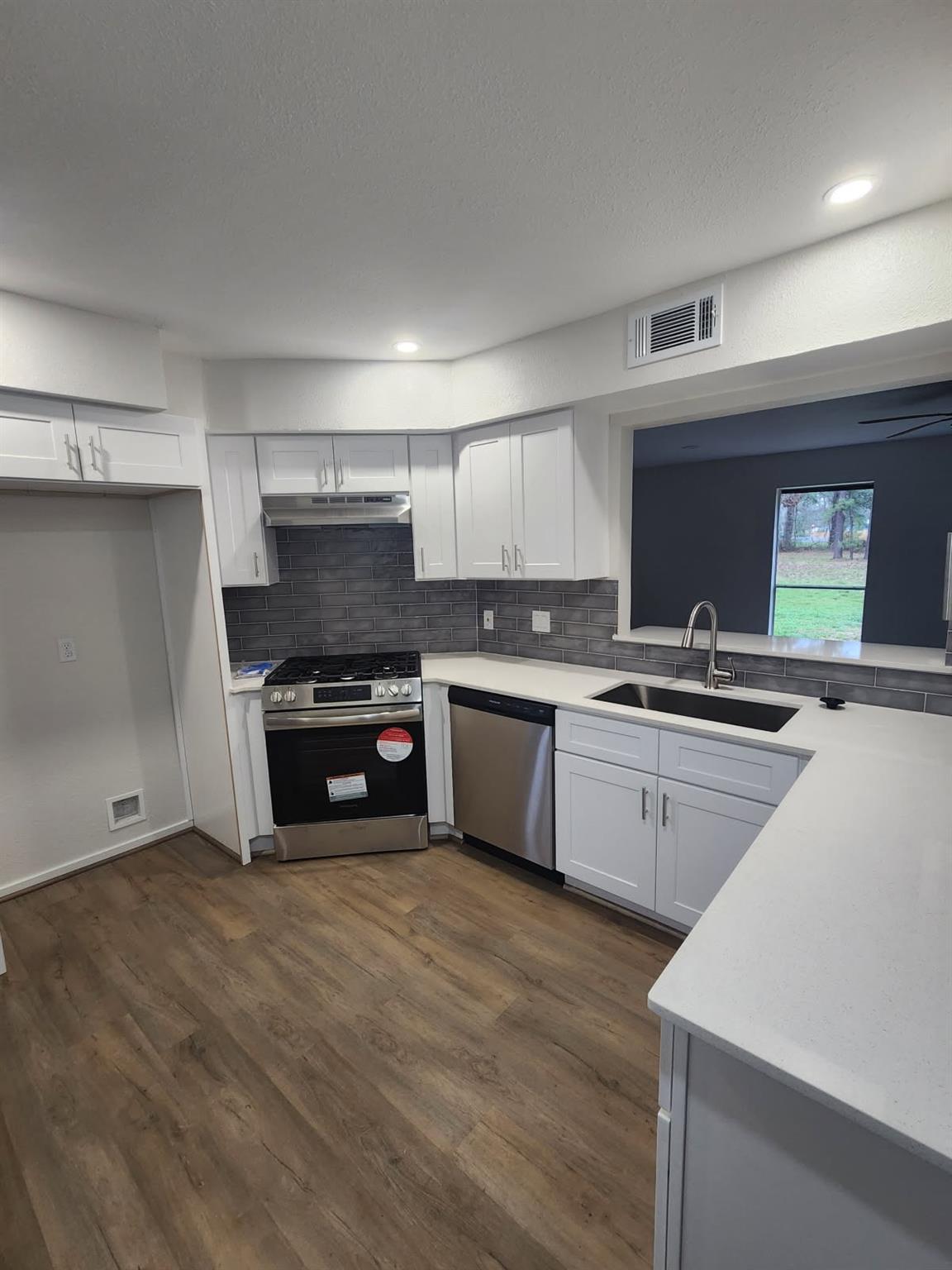 25605 Fm 2100 Road