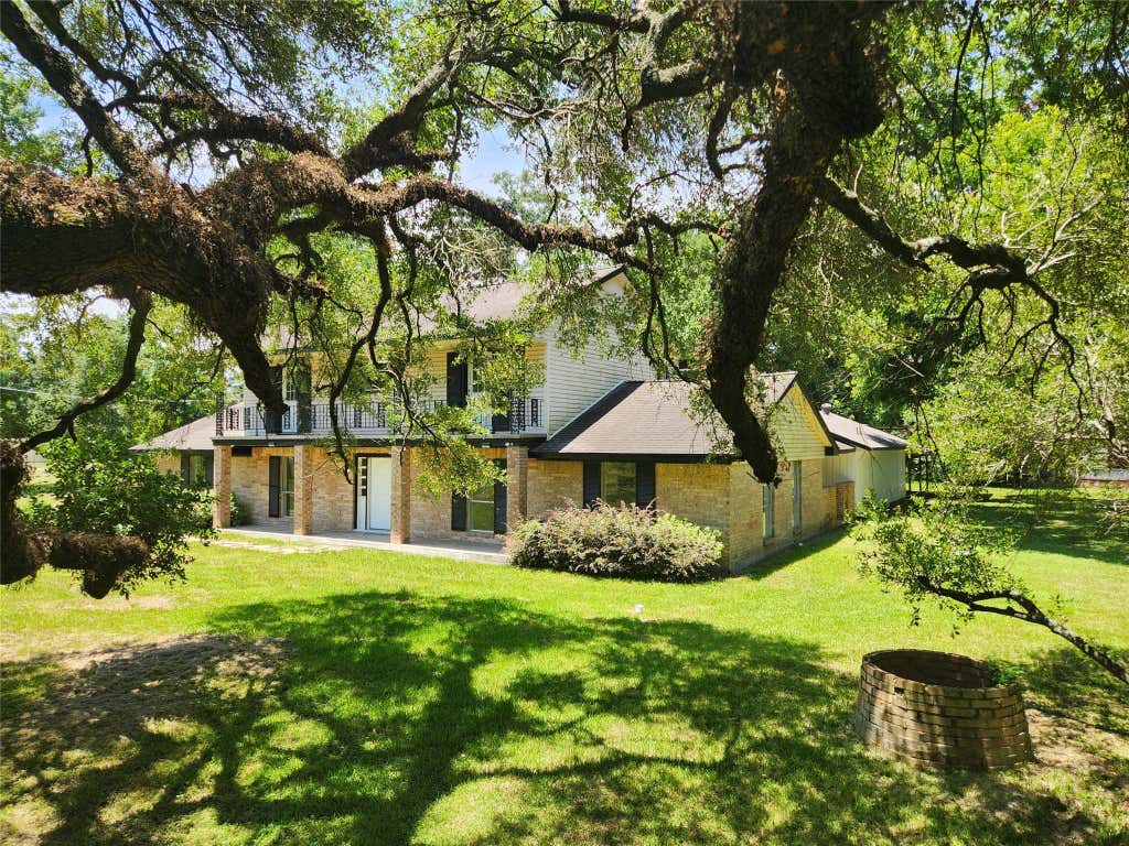 Photo of 25605 Fm 2100 Road, Huffman, TX 77336 (MLS # 13847071)