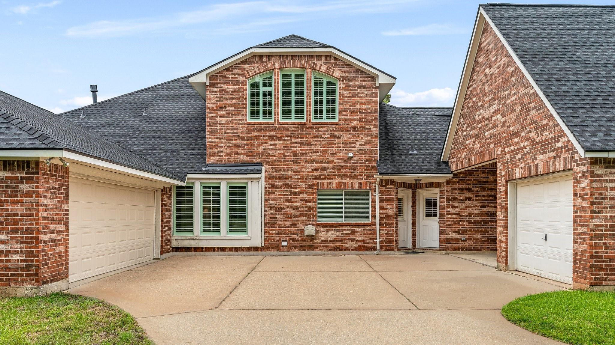 12027 Water Oak Drive