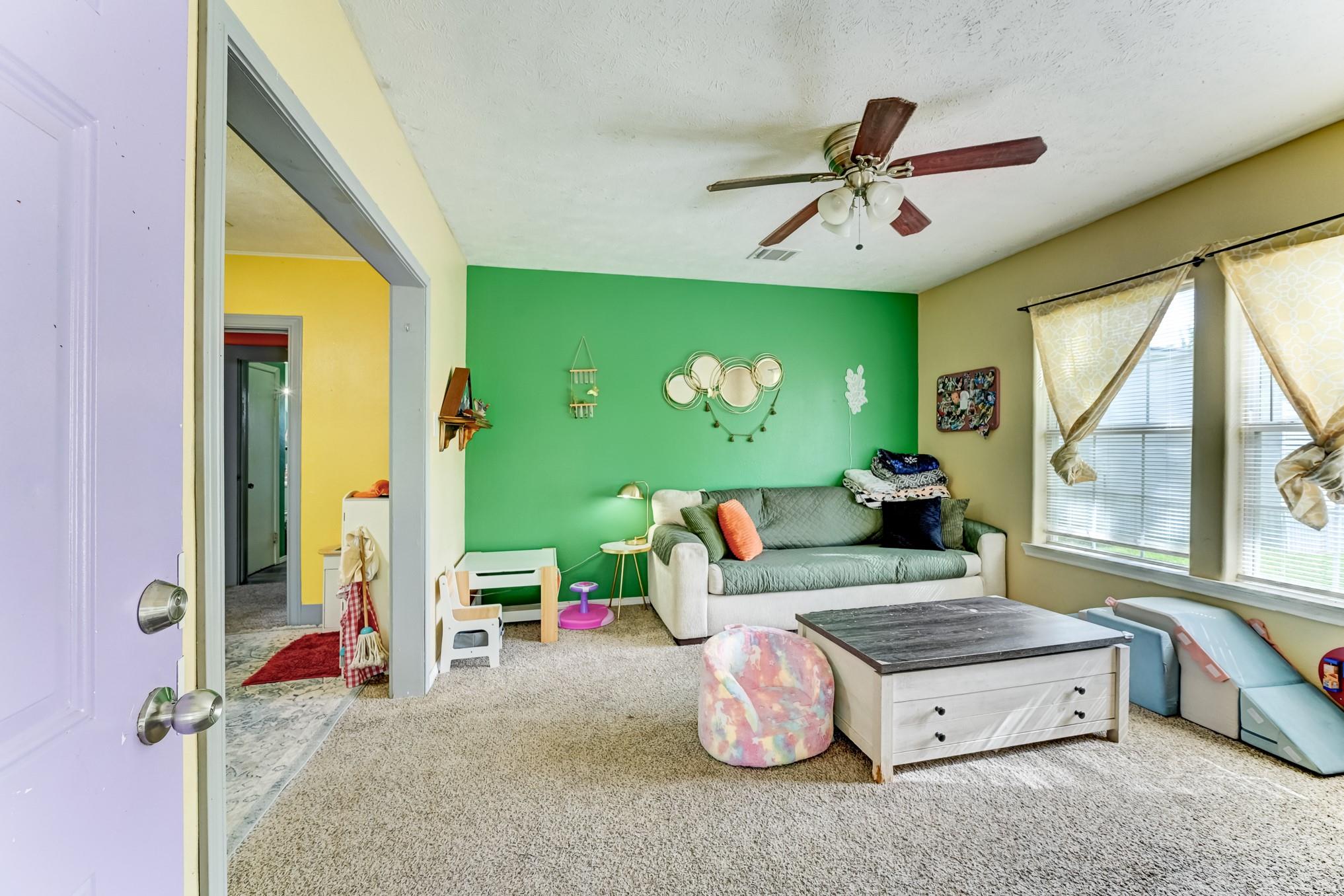 1104 Mabry Road