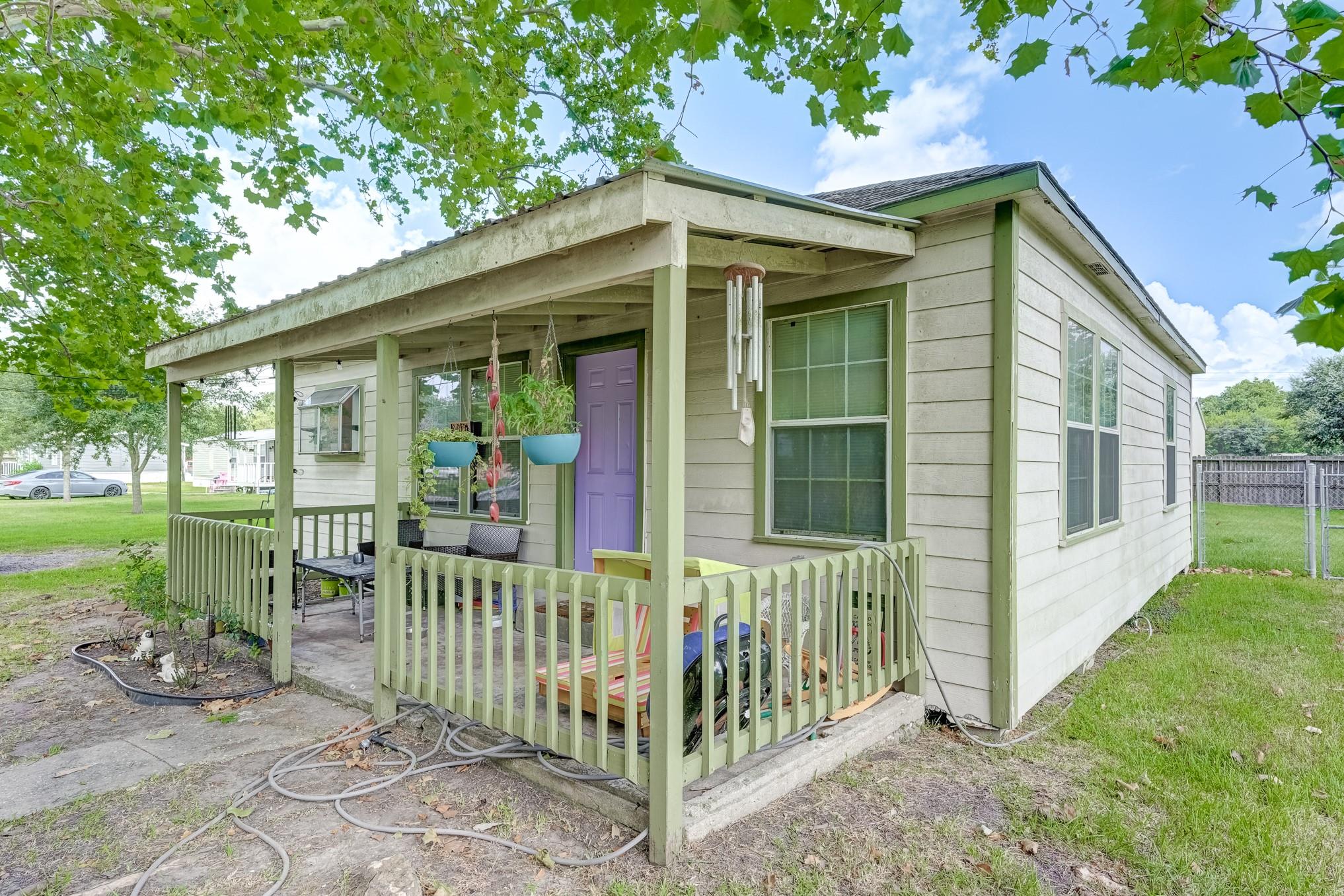 1104 Mabry Road