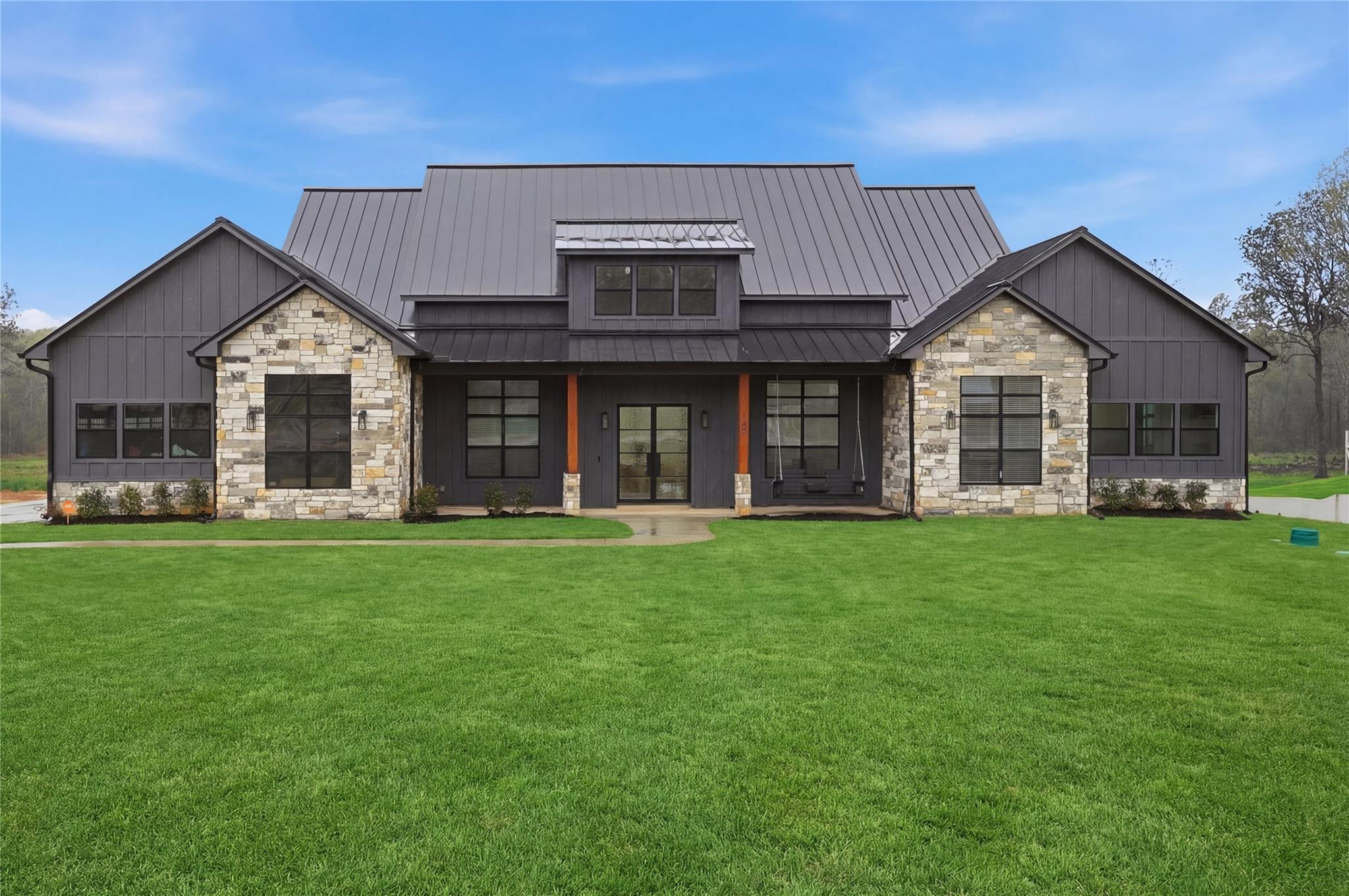 150 Quiet Springs Trail