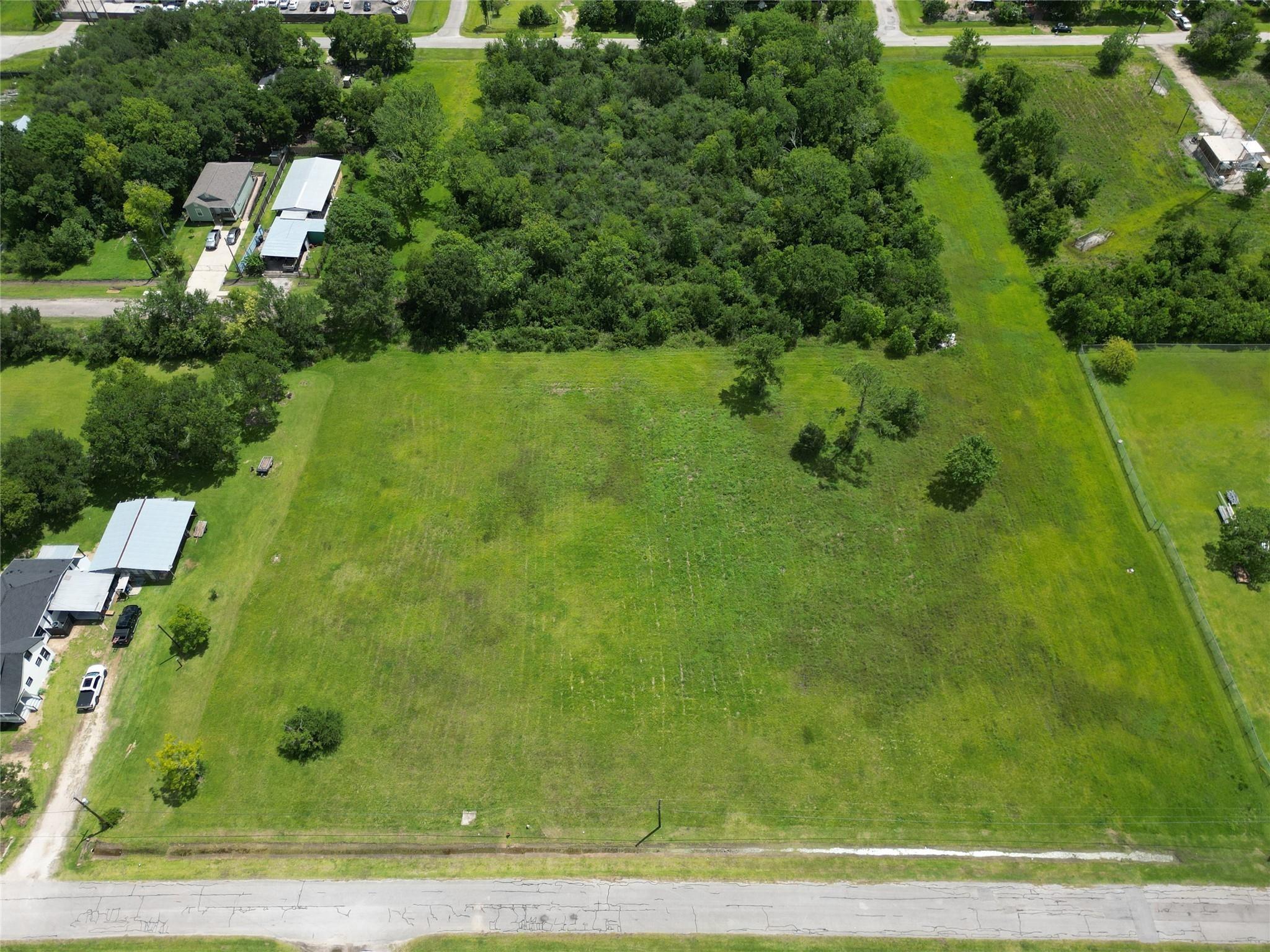 2010 Carolina Avenue