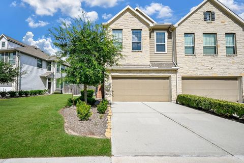 Photo of 16103 Northern Cardinal Lane, Cypress, TX 77433 (MLS # 33895635)