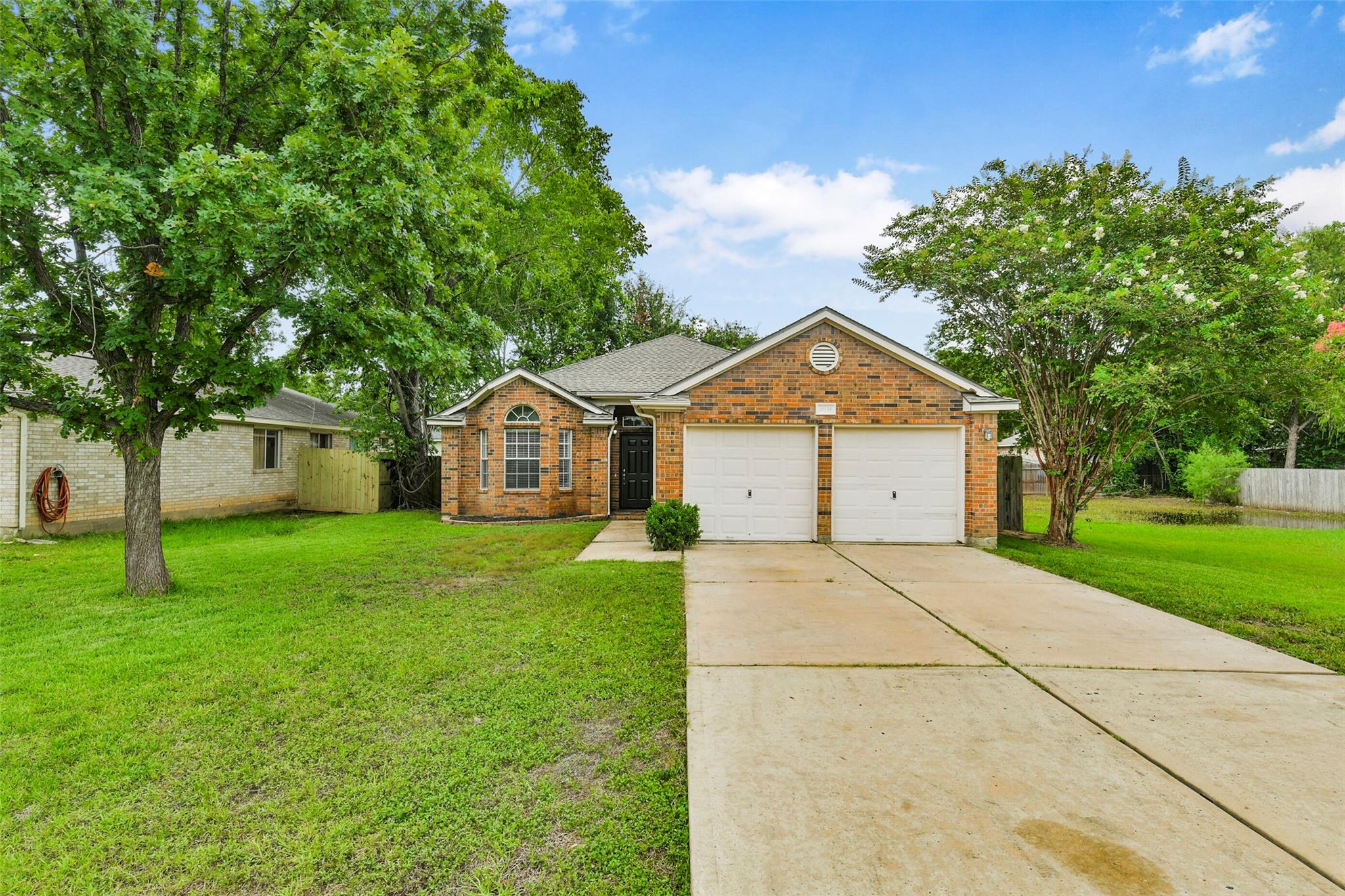 10534 Twin Circle Dr
