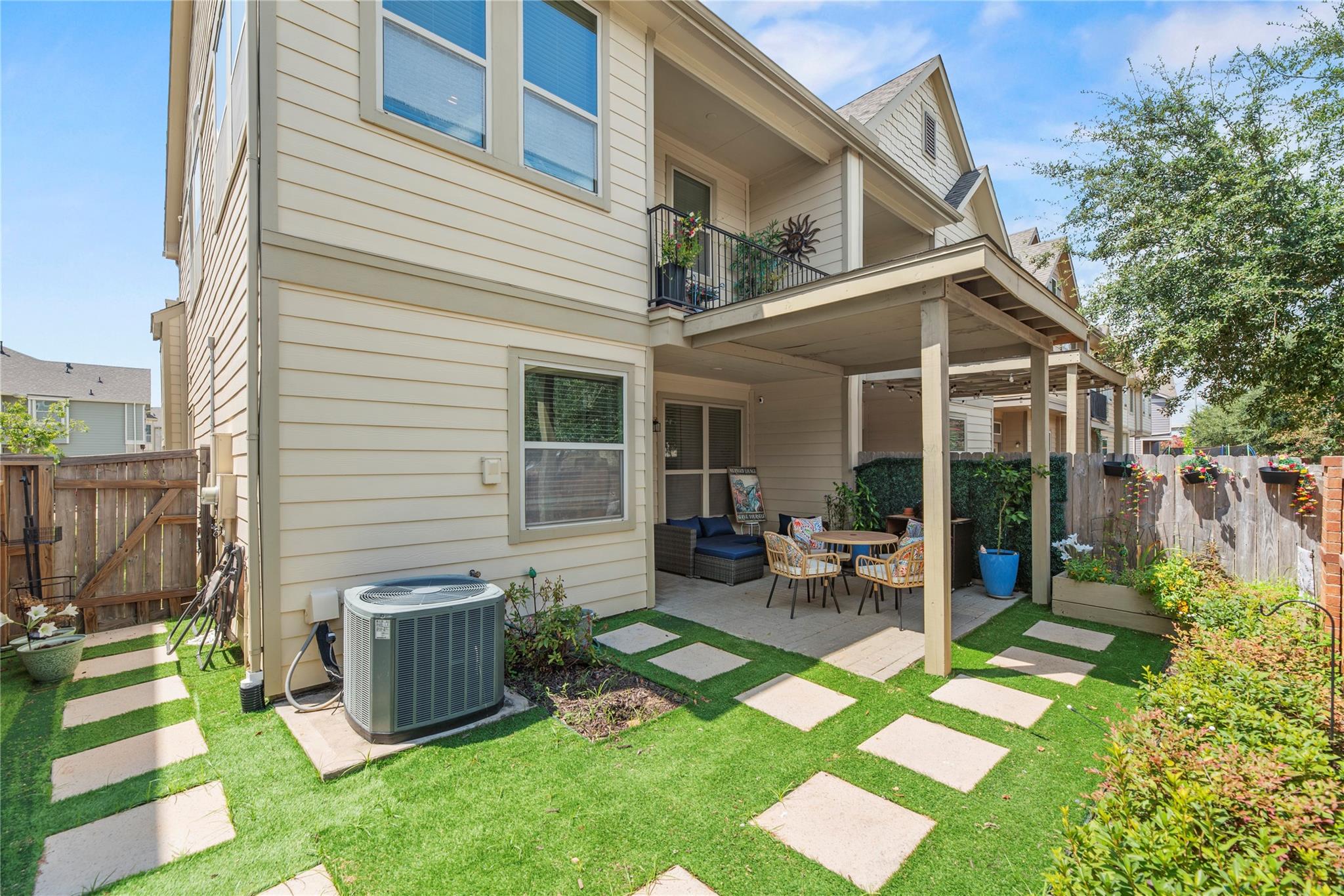 12214 La Strada Street