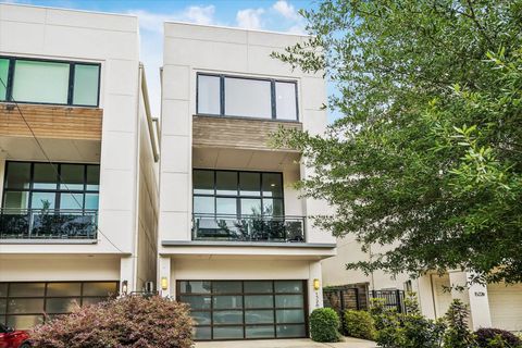 Photo of 1526 Vermont Street, Houston, TX 77006 (MLS # 98876526)