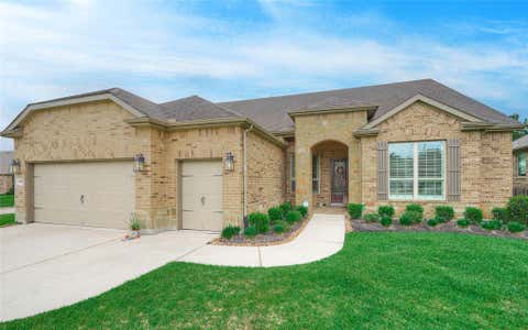 Photo of 230 Connemara Drive, The Woodlands, TX 77382 (MLS # 21165085)