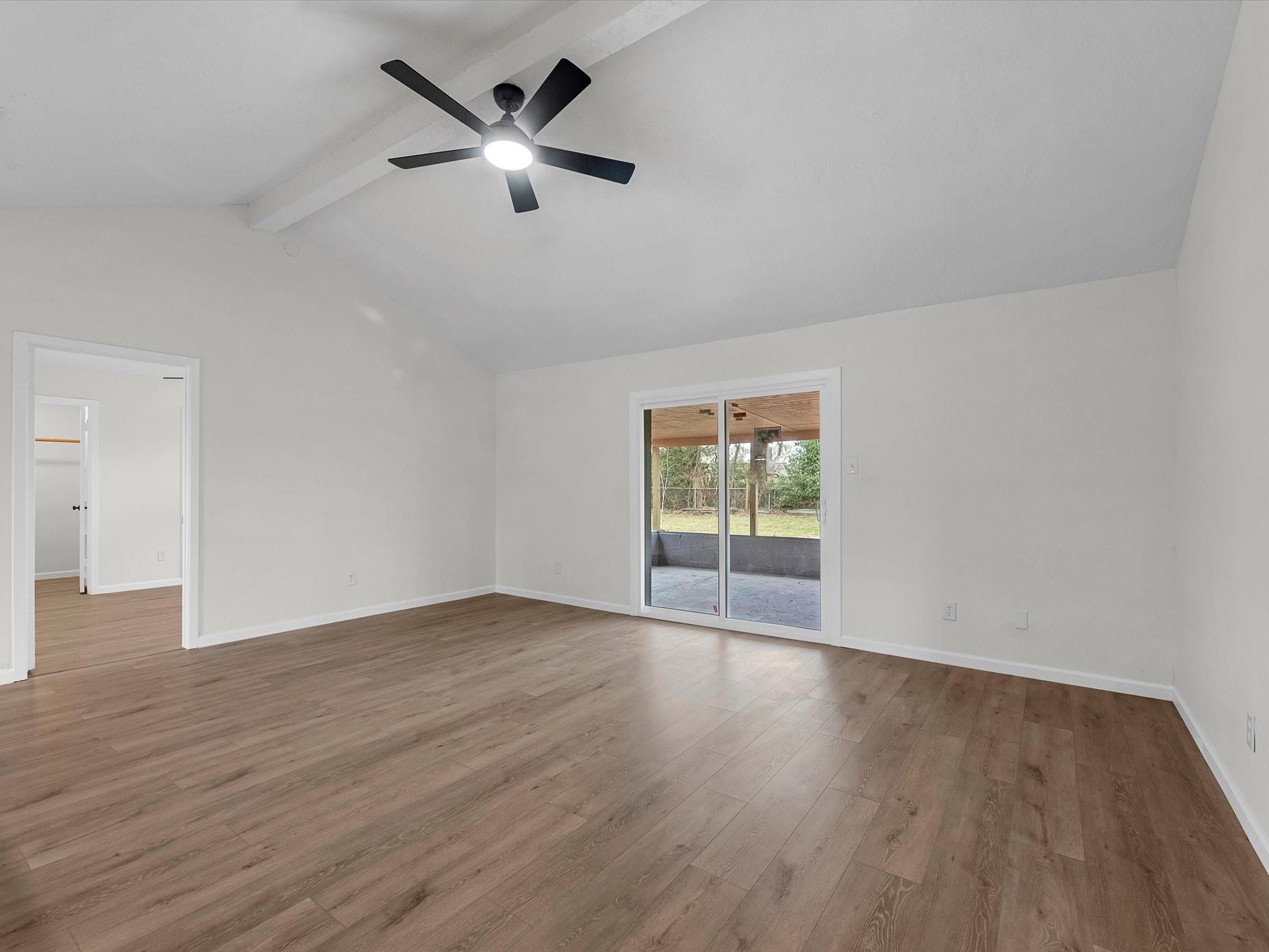 230 W Willwood Drive