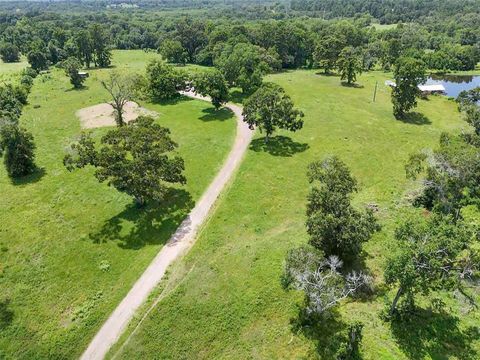 6605 Spring Branch Road Montgomery TX 77316