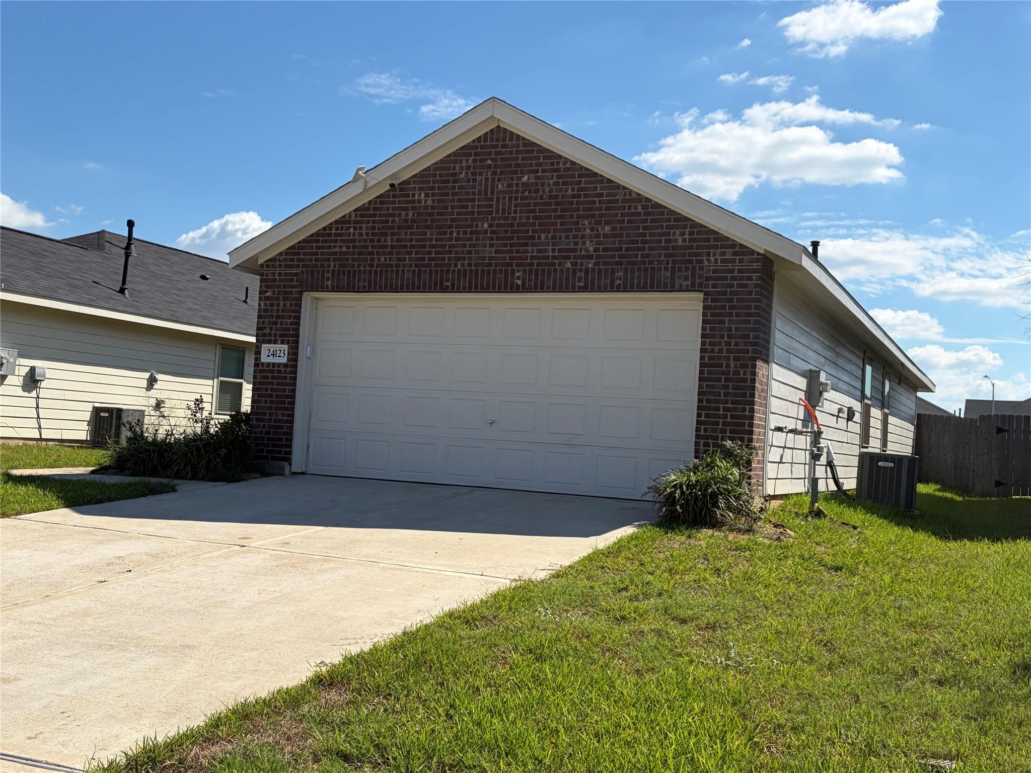 24123 Maple Turn Lane