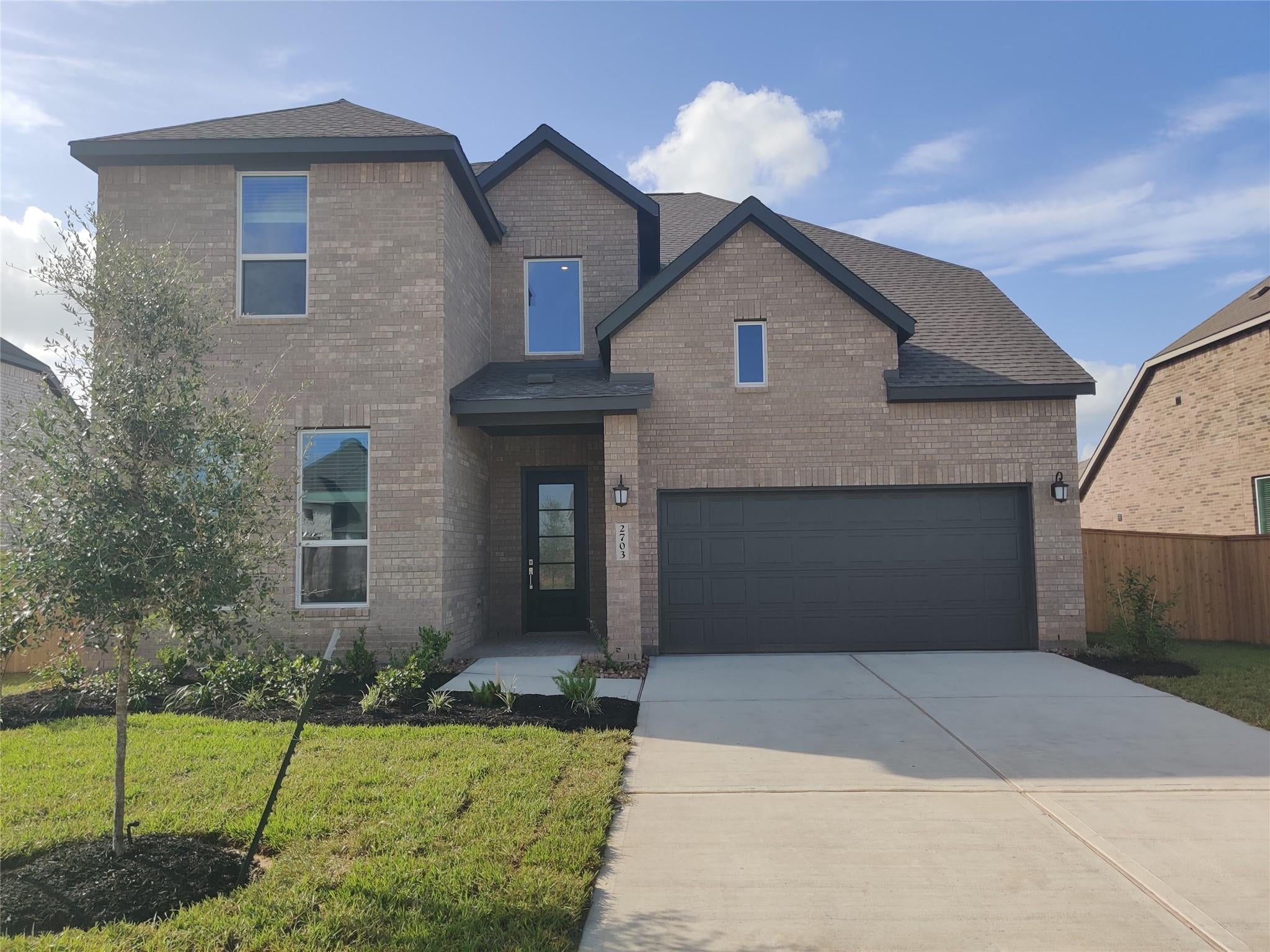 2703 Grove Crest Drive