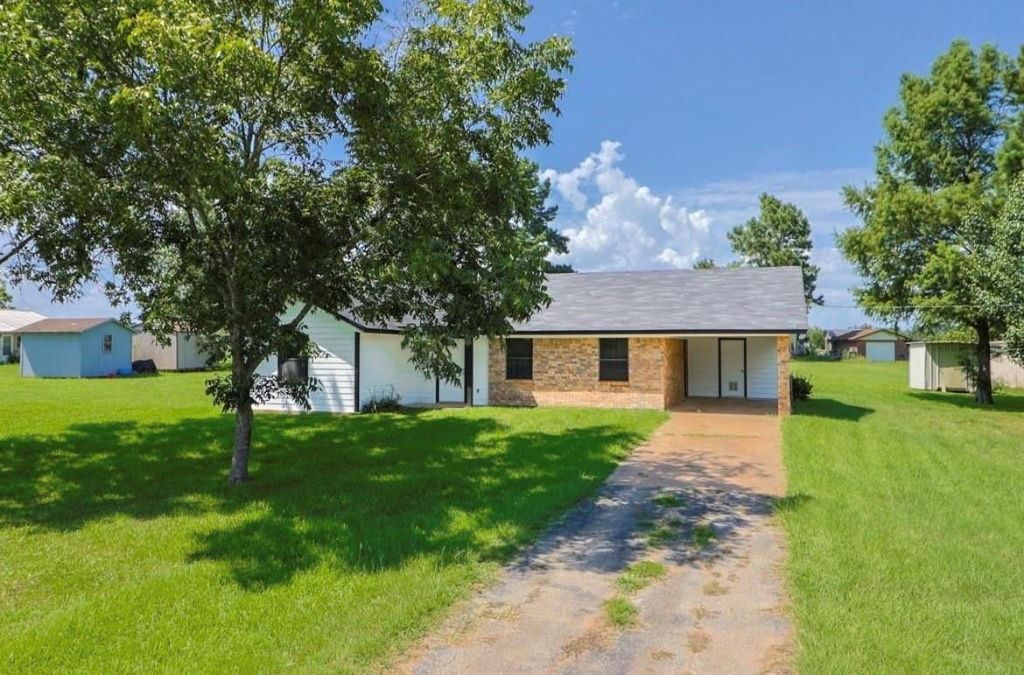 Photo of 155 County Road 1815, Crockett, TX 75835 (MLS # 4225782)