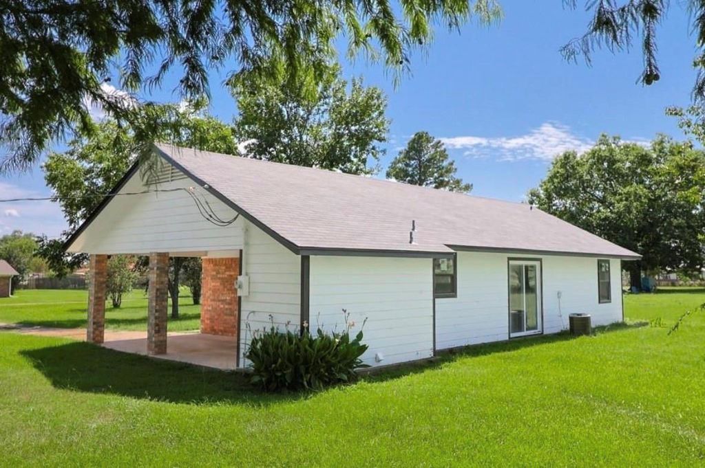 Photo of 155 County Road 1815, Crockett, TX 75835 (MLS # 4225782)