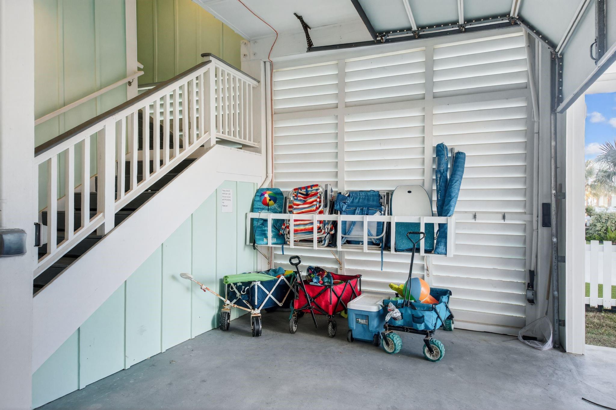 3815 Sea Breeze Lane