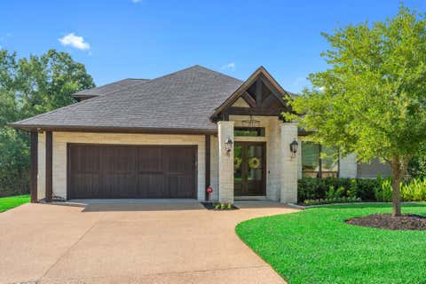 Photo of 3211 Pinyon Creek Drive, Bryan, TX 77807 (MLS # 54496902)
