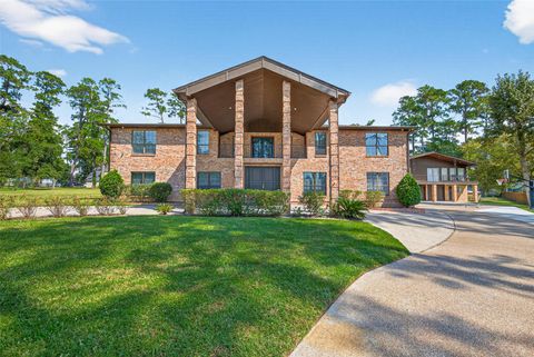 14464 Charred Oaks Drive Willis TX 77318