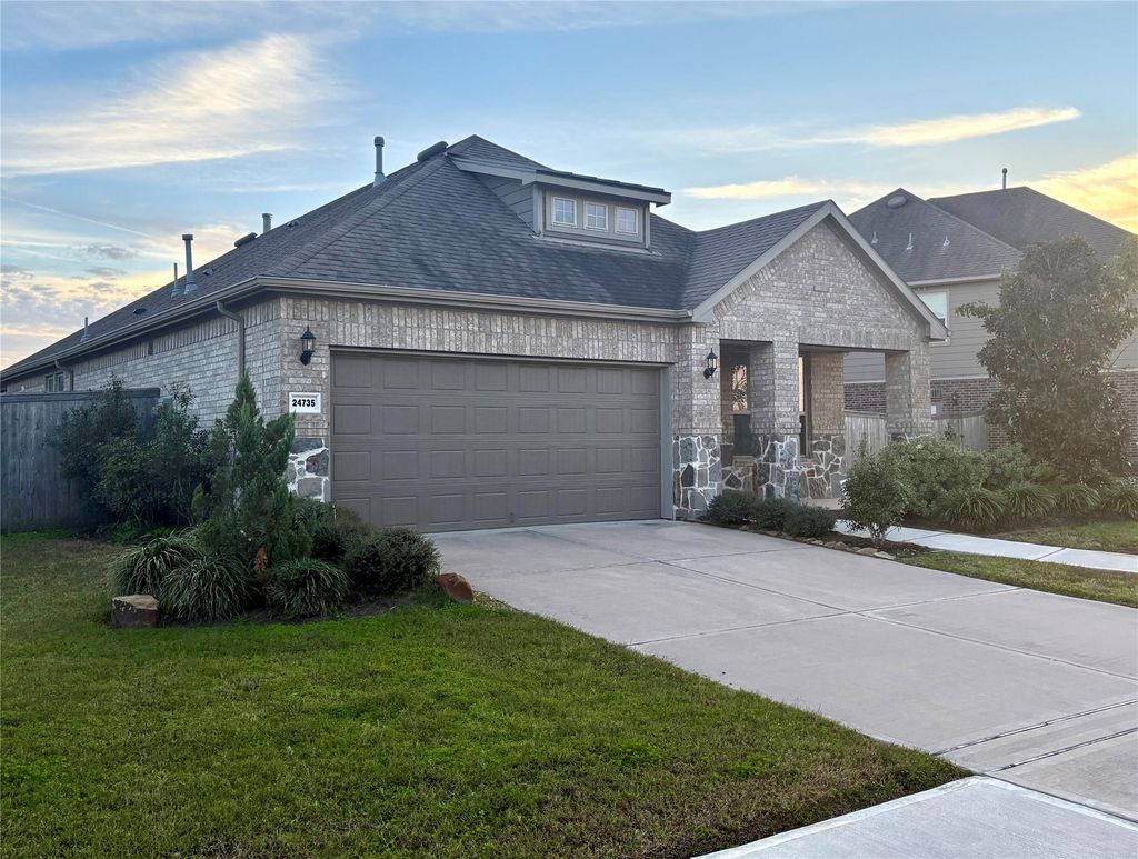 Photo of 24735 Twilight Hollow Lane, Richmond, TX 77406 (MLS # 9863959)