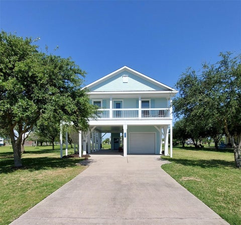 Photo of 805 Nelson Avenue, Port Bolivar, TX 77650 (MLS # 22858753)