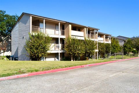 102 Lakeview Terrace D Conroe TX 77356