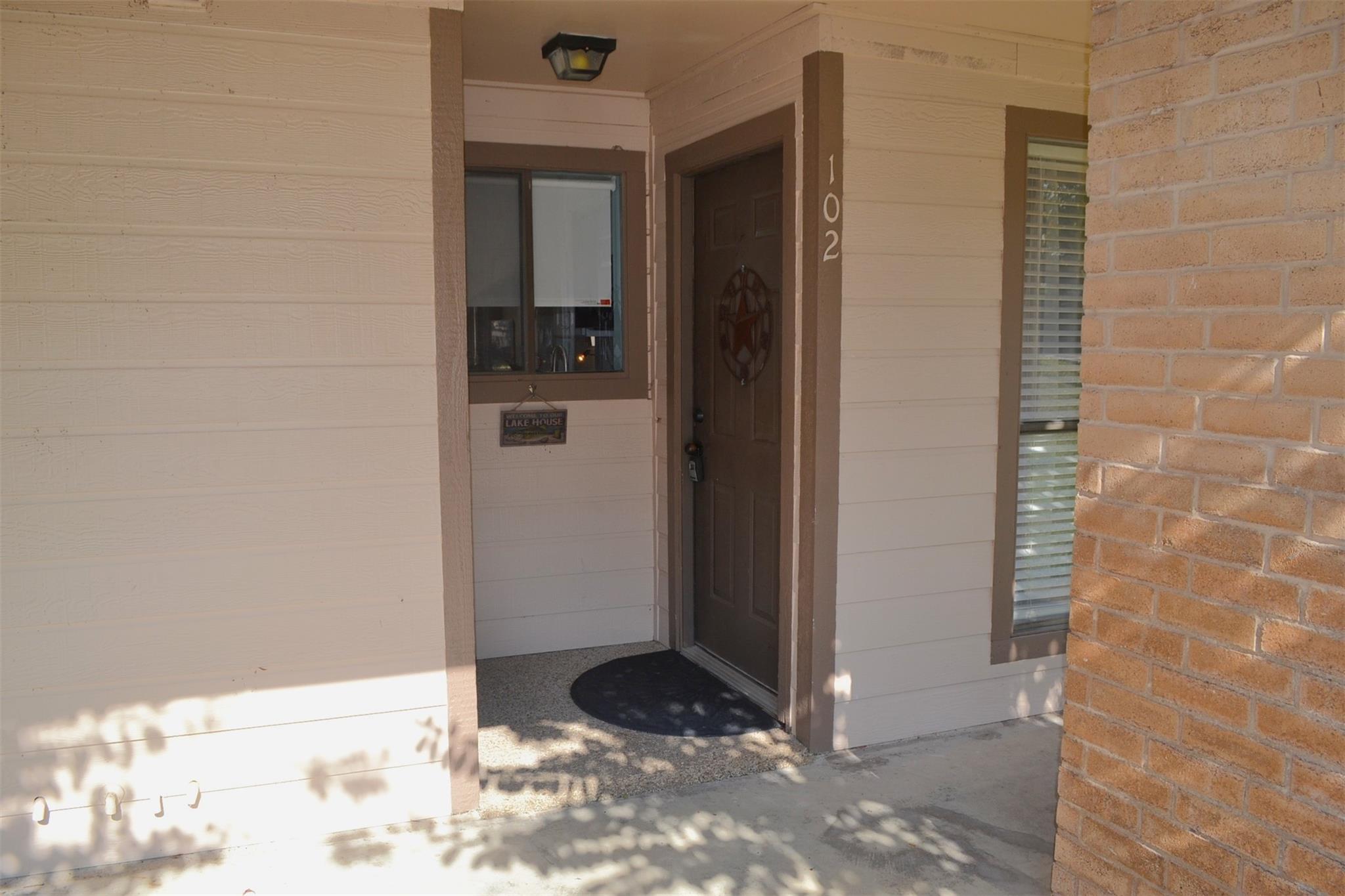 102 Lakeview Terrace D