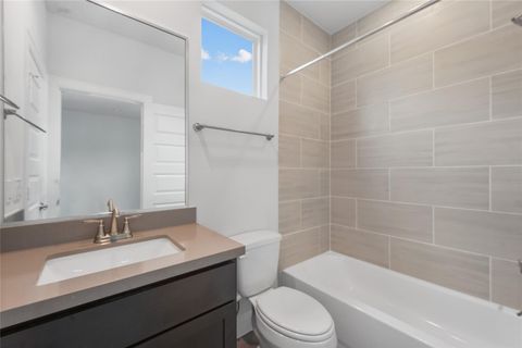 Tiny photo for 2706 Grand Fountains Drive #B, Houston, TX 77054 (MLS # 16921121)