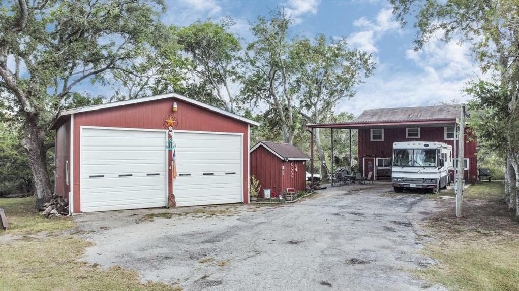 6842 County Road 659