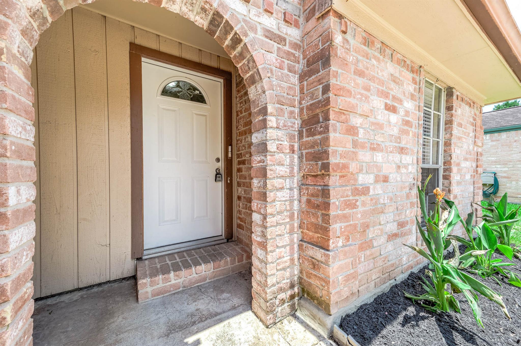 1922 Arcadia Drive