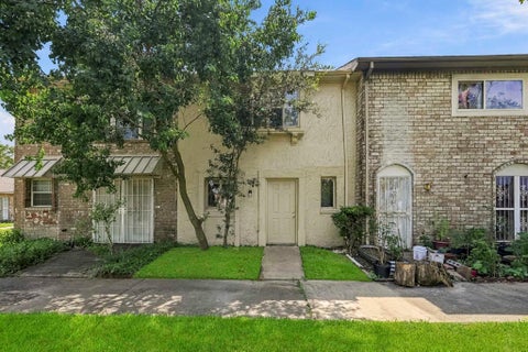 Photo of 11315 Beechnut Street, Houston, TX 77072 (MLS # 26296418)