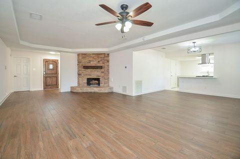 Photo of 3722 Brier Gardens Drive, Houston, TX 77082 (MLS # 81393809)