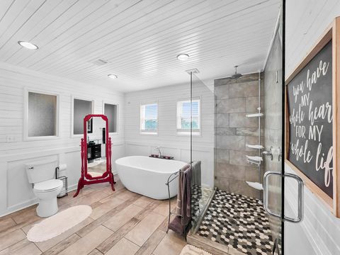 Tiny photo for 2946 Laguna Drive, Crystal Beach, TX 77650 (MLS # 94860979)