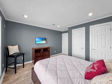 Tiny photo for 2946 Laguna Drive, Crystal Beach, TX 77650 (MLS # 94860979)