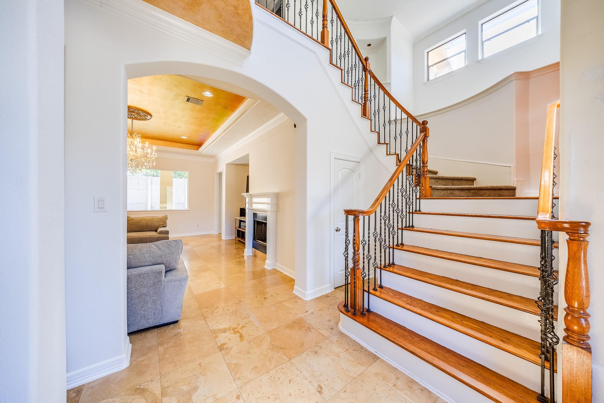 8606 Argentina Street