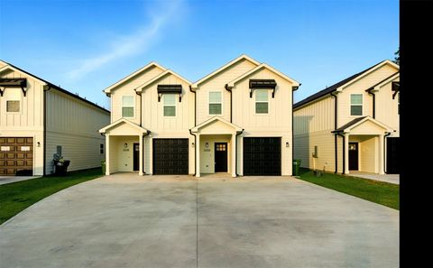 Photo of 3150 N Cleveland Street, Dayton, TX 77535 (MLS # 24617262)