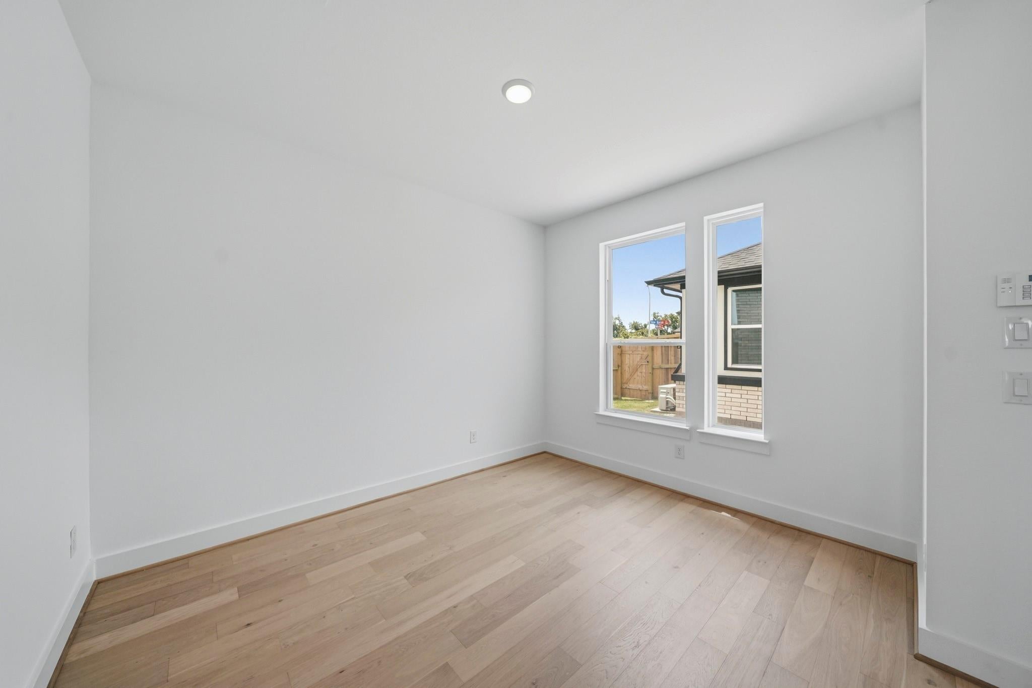 11059 Valley Fort Drive