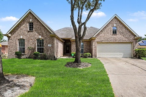 Photo of 21106 Granite Trail Lane, Richmond, TX 77407 (MLS # 77653237)