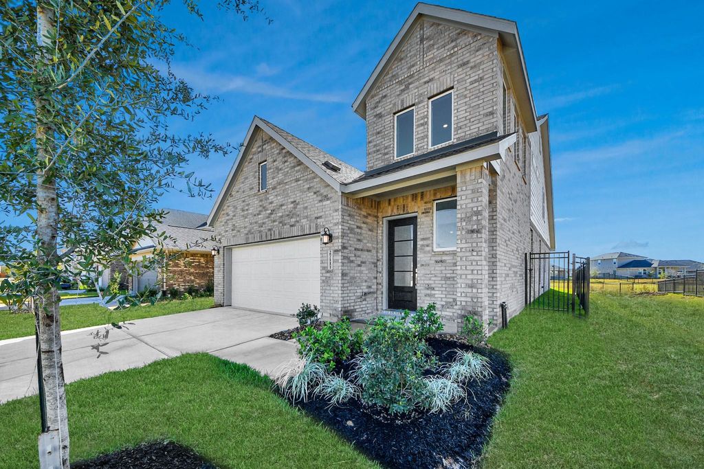 Photo of 27111 Blue Pool Dr Dr, Katy, TX 77493 (MLS # 93366177)