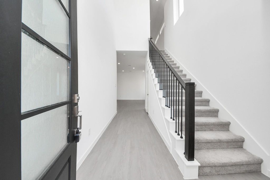 Photo of 27111 Blue Pool Dr Dr, Katy, TX 77493 (MLS # 93366177)