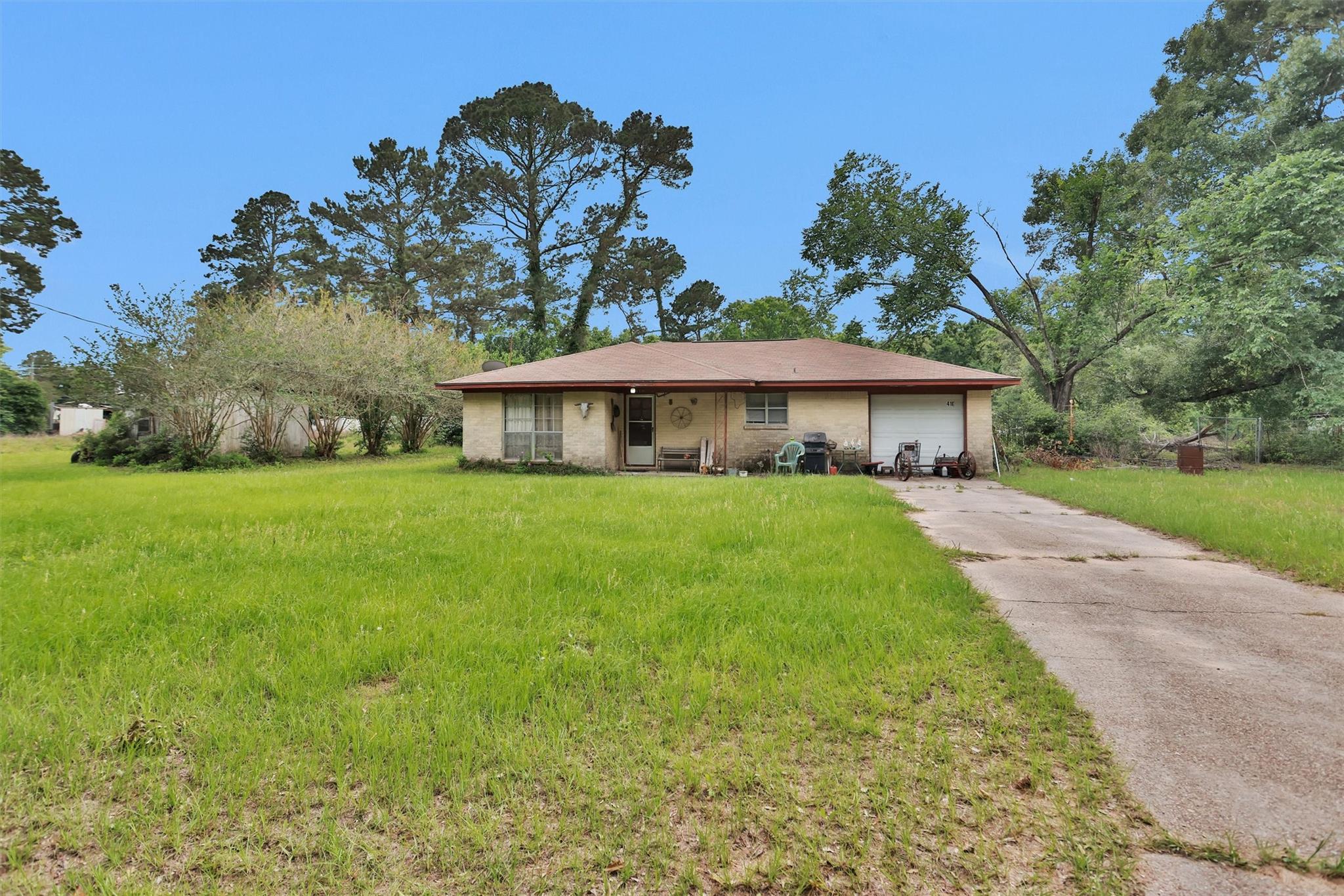15635 Highway 105 East