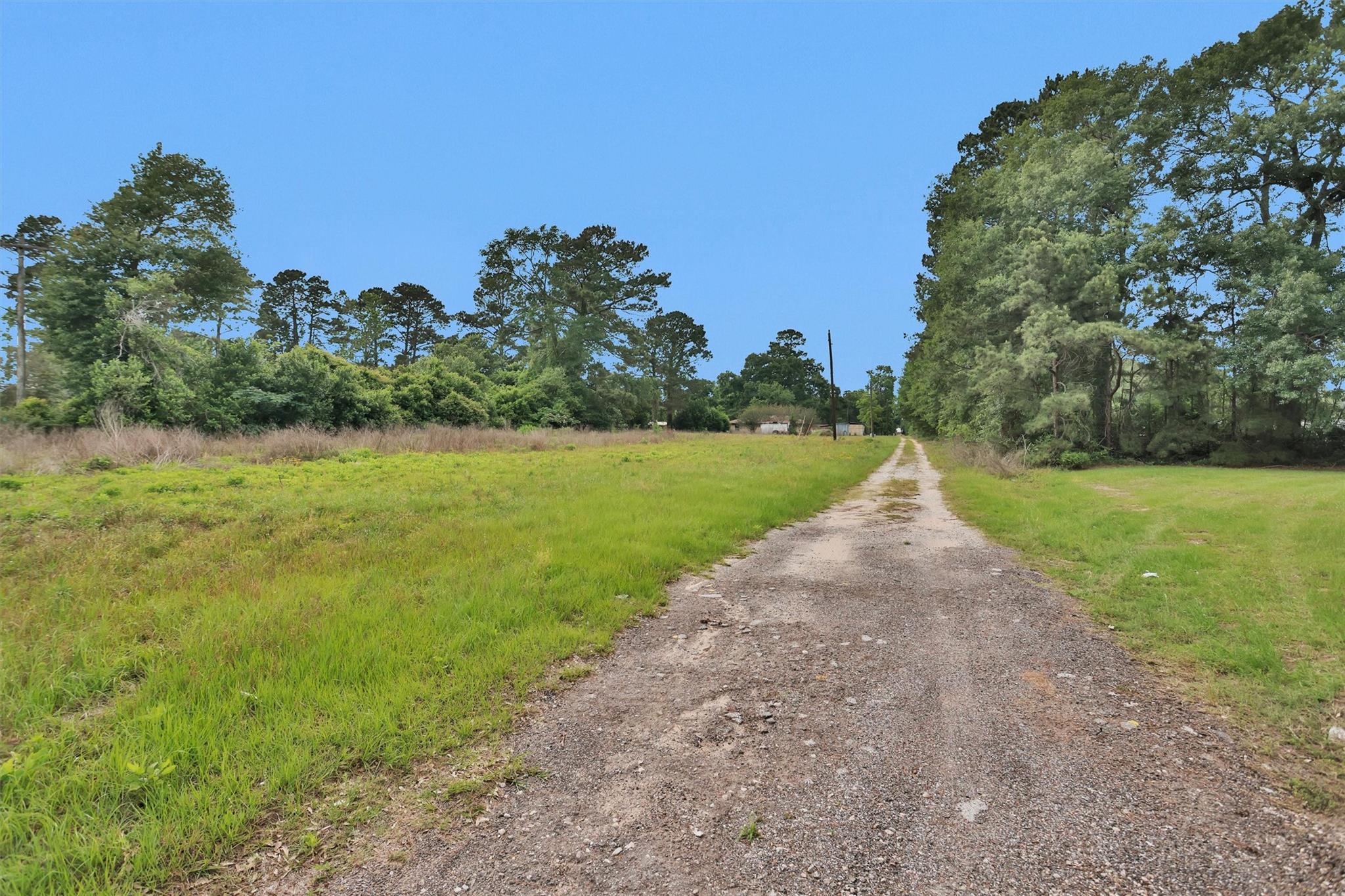 15635 Highway 105 East