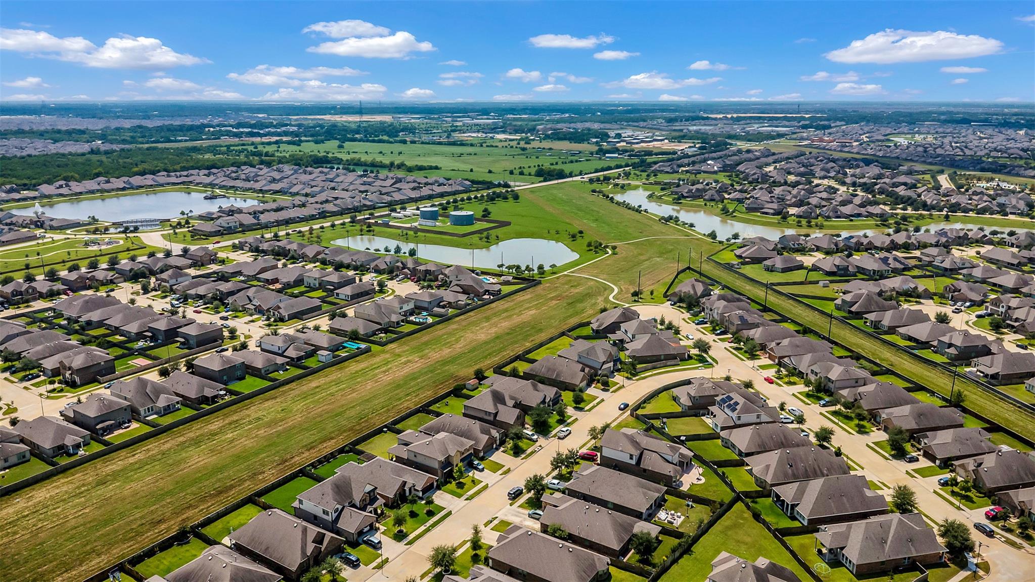 24119 Kingdom Isle Lane