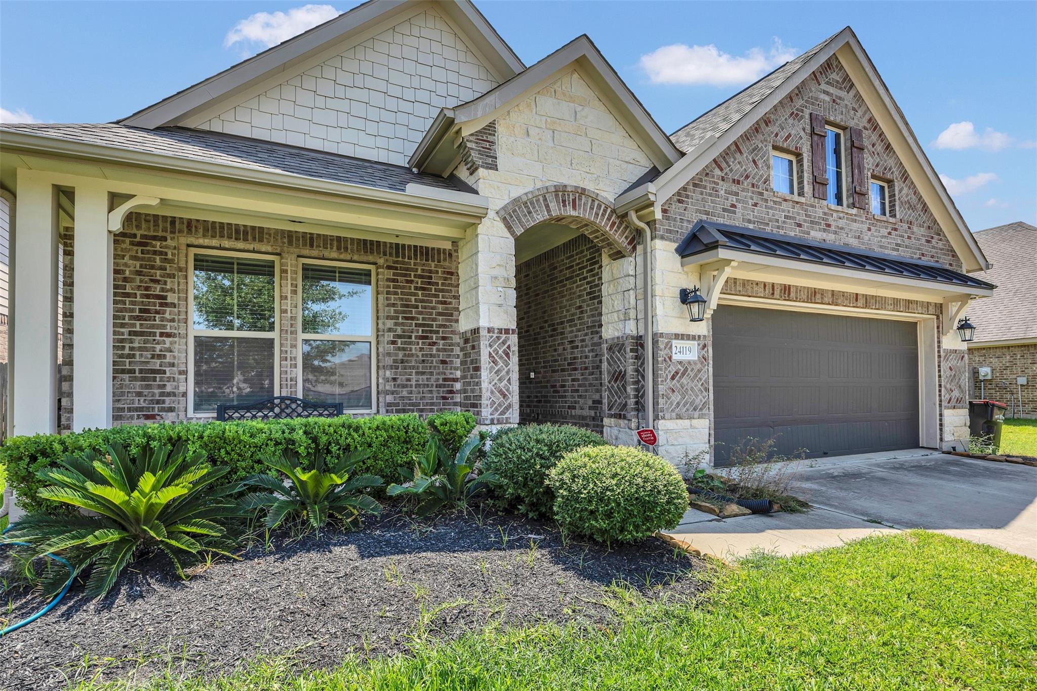 24119 Kingdom Isle Lane
