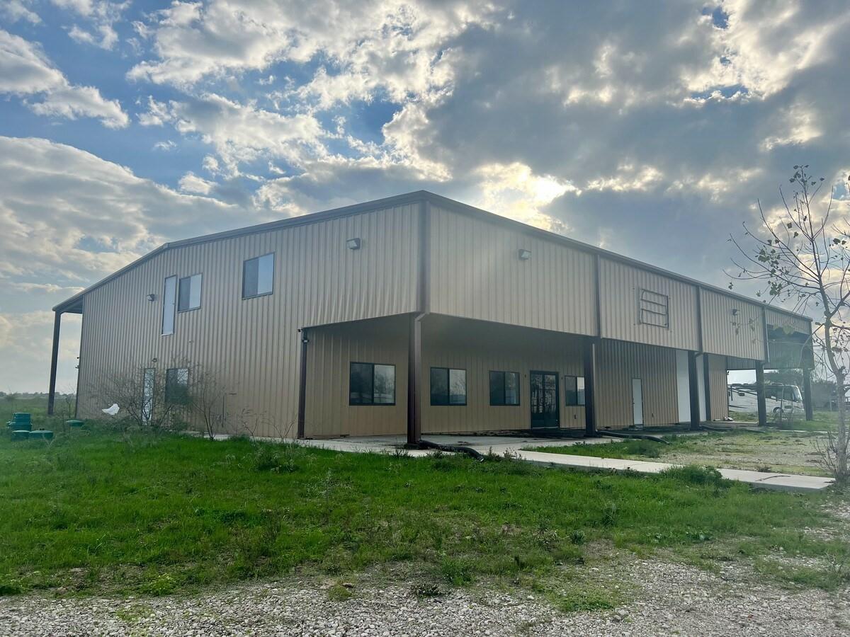 36847 0002 Richard Frey Road Drive
