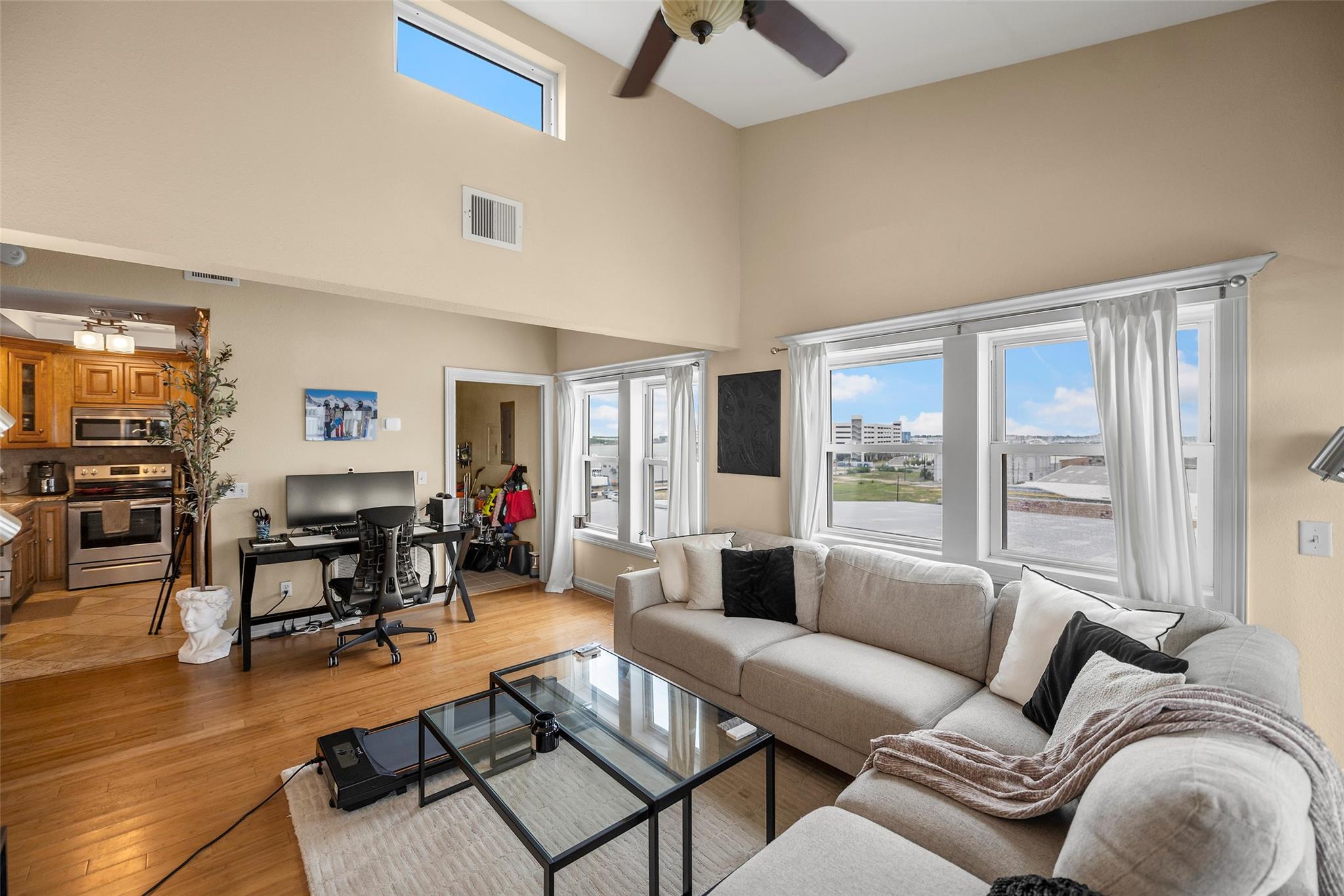 1927 Harborside Drive 405
