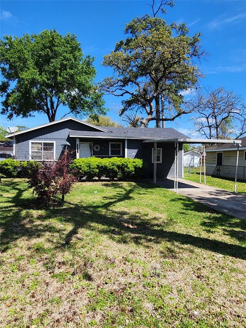 7131 S Hall Street Houston TX 77028