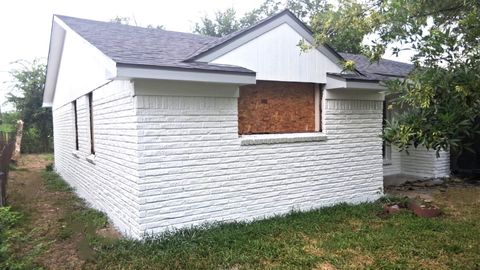 Photo of 10118 Fairfax Street, Houston, TX 77029 (MLS # 94884371)