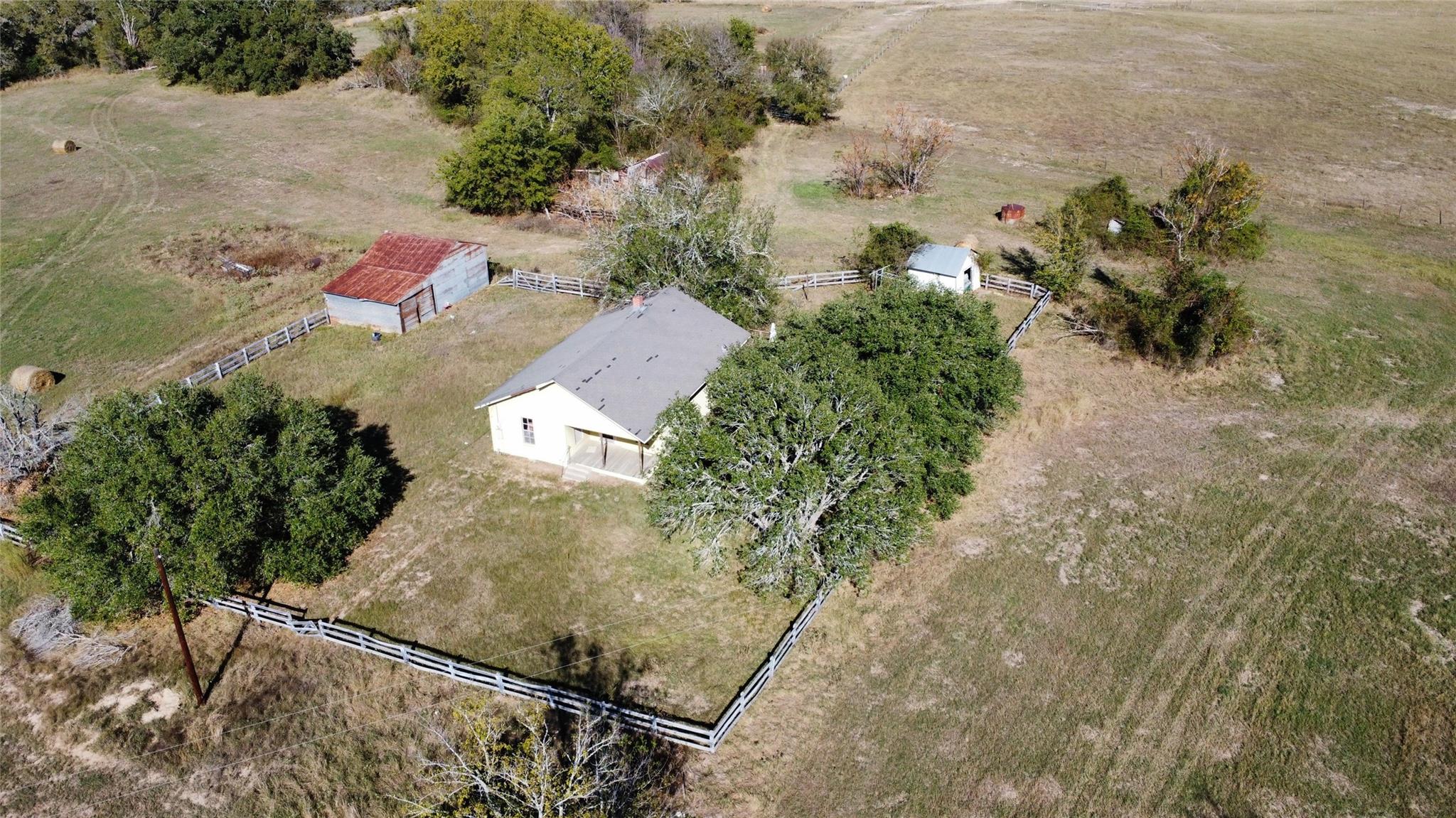 14727 Private Road 4047