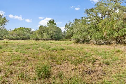 Photo of 6 Fm 530, Edna, TX 77957 (MLS # 89650144)